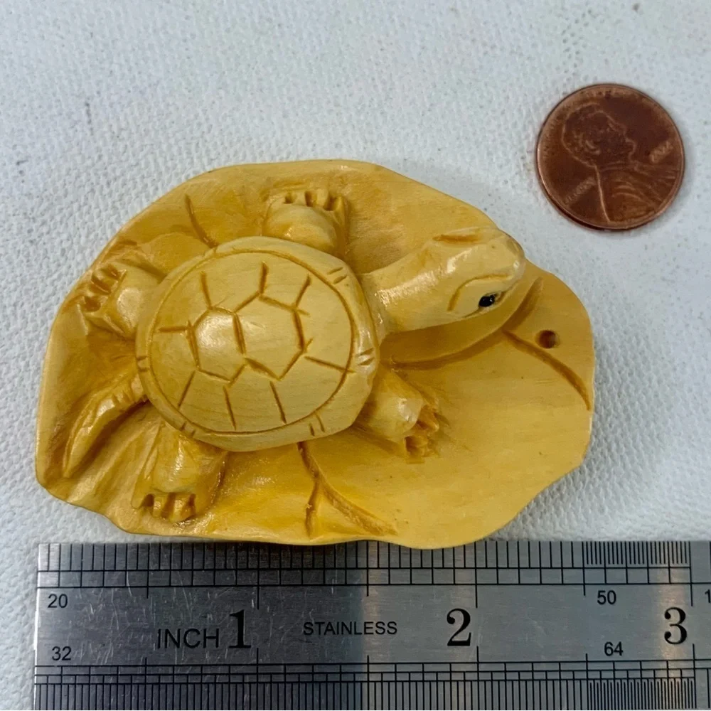 Vintage Boxwood Turtle Leaf Netsuke Animal Figurine Hand Carved Wood Sculpture